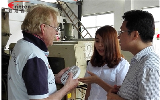 選喇叭音箱-音效好壞與大小無關(guān) 選喇叭音箱-音效好壞與大小無關(guān)